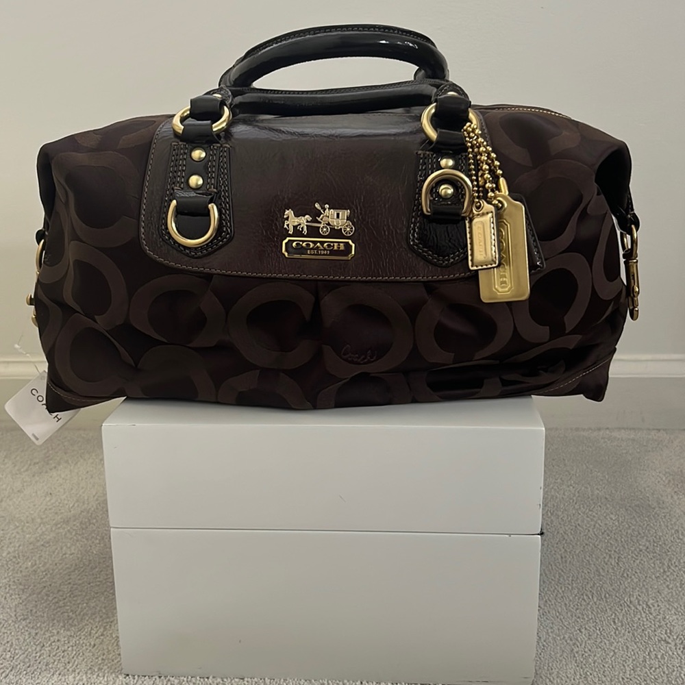 NWT Coach Signature Collection Madison Sabrina Satchel & Matching Wallet